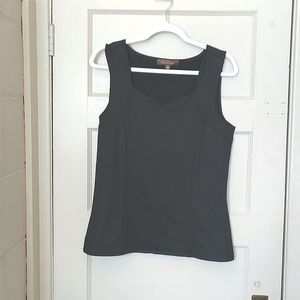 3/$30💜 EUC Melanie Lynne Size M Black Sleeveless Dressy Top